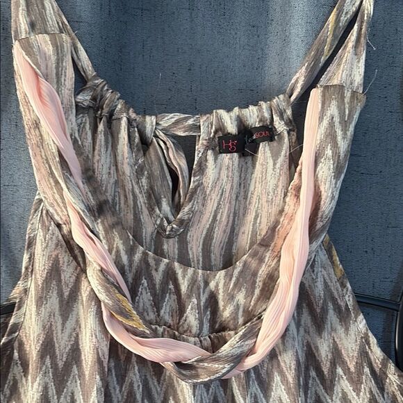 HeartSoul Pink Relaxed Tank Top with Chevron Pattern Size L - Picture 3 of 5